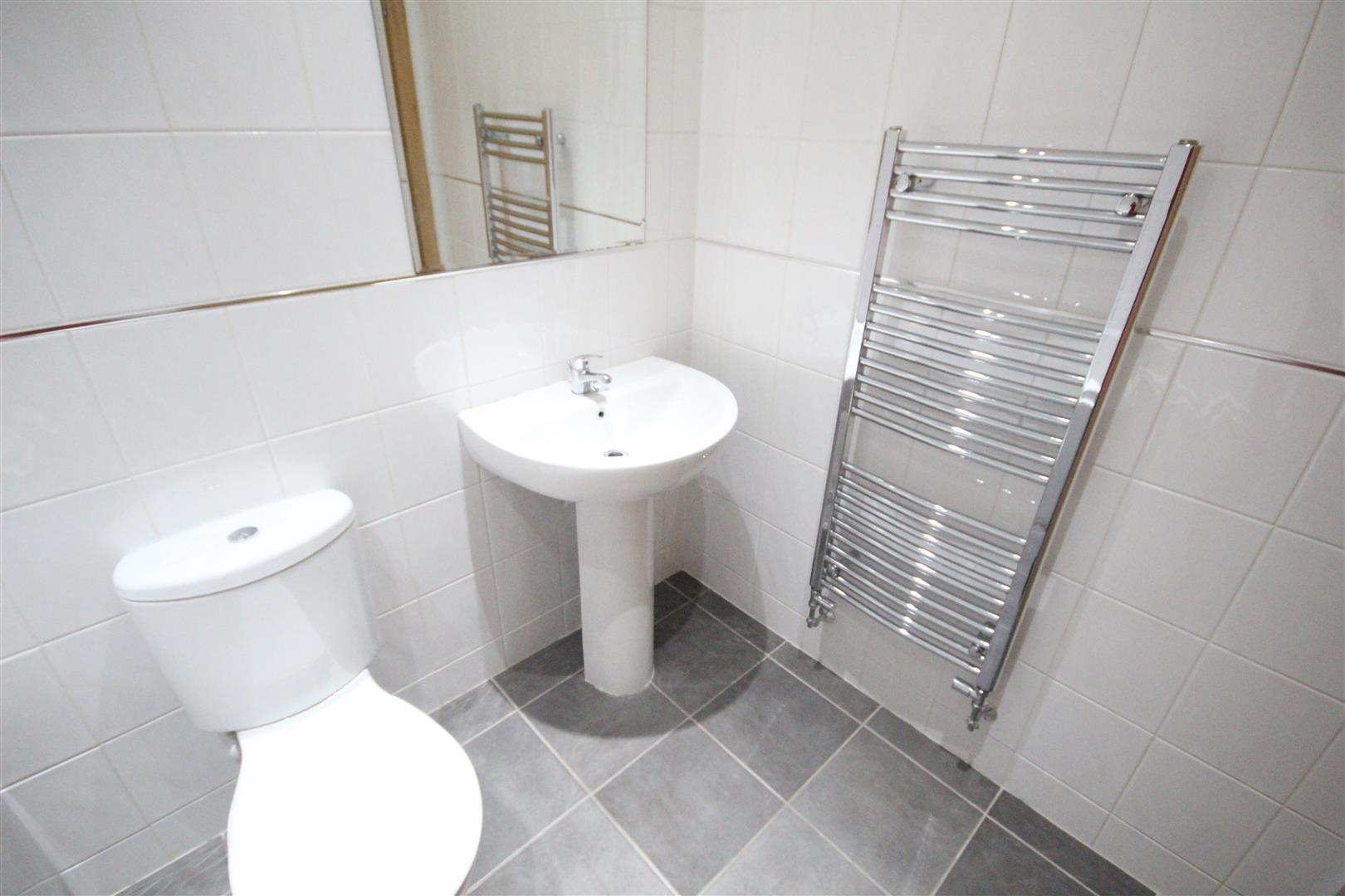 2 bedroom bungalow For Sale in Colne - IMG_0832.JPG